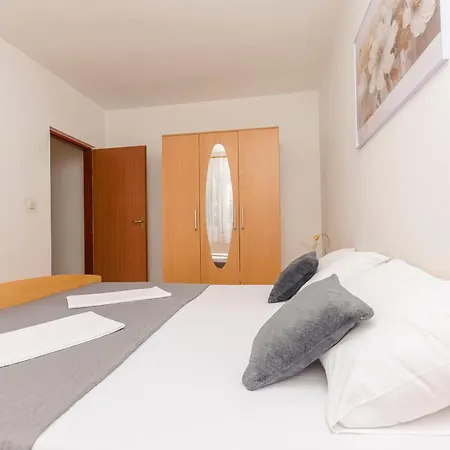 Apartment Sabina Vodice