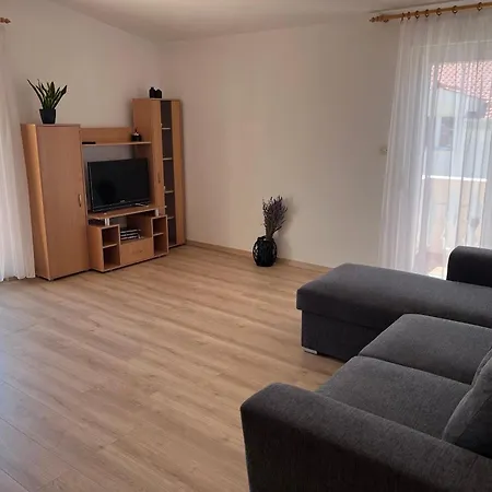 Sabina Apartmán Vodice